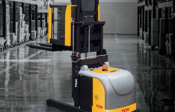 FORKLIFT TCM Order Pickers Pallet Trucks/Pallet Stackers/Order Pickers